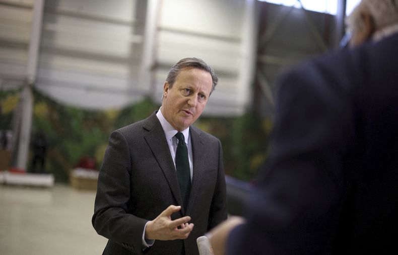 El secretario de Asuntos Exteriores de Gran Bretaña, David Cameron, habla durante una conferencia de prensa en Sofía, Bulgaria, el miércoles 14 de febrero de 2024. (Stoyan Nenov/Pool Photo vía AP)