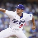 Dodgers remontan en 8va victoria en fila sobre los Cachorros