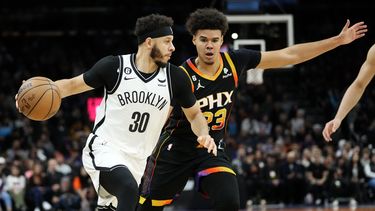 Bridges suma 28 y Suns vencen a Nets para frenar mala racha
