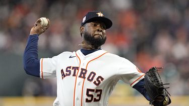 Javier lanza 6 entradas sólidas y Astros superan 2-1 a Rays