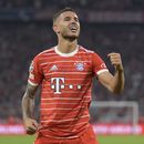 ARCHIVO - Lucas Hernández del Bayern Múnich tras marcar un gol ante el Barcelona en la Liga de Campeones, el martes 13 de septiembre de 2023. (AP Foto/Andreas Schaad)