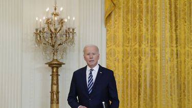 Biden anuncia más sanciones contra Rusia por invadir Ucrania