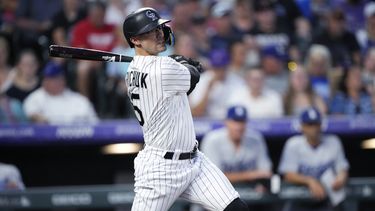 Freeland supera a Kershaw; Rockies a Dodgers