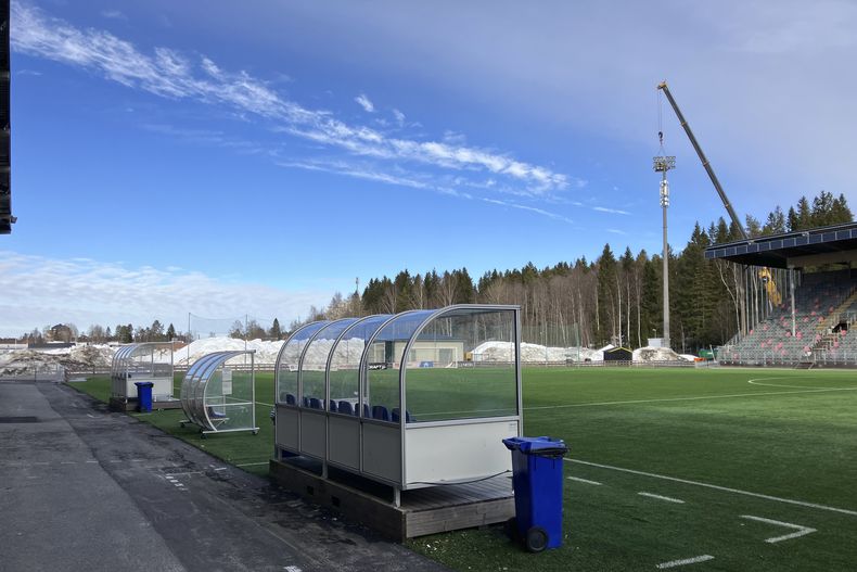 Vista del estadio Umea Energi Arena en Umea, Suecia, el lunes 10 de marzo de 2025. (AP Foto/Steve Douglas)