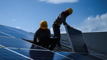Se disparan las querellas por placas solares ante el DACO tras el huracán Fiona