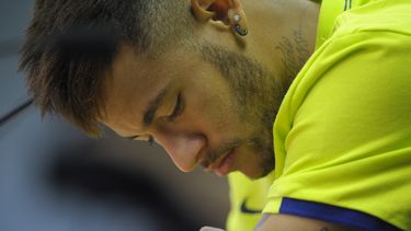 americateve | El jugador del Barcelona, Neymar, durante una conferencia de prensa el lunes, 20 de octubre de 2014, en San Joan Despi, Espa&ntilde;a. (AP Photo/Manu Fernandez)