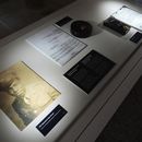 Artefactos en exhibición en el Museo Nacional de los Soldados Búfalo el viernes 27 de junio de 2025 en Houston, Texas. (AP Foto/Ashley Landis)