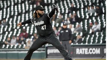 Con sólida actuación de Cueto, Medias Blancas gana
