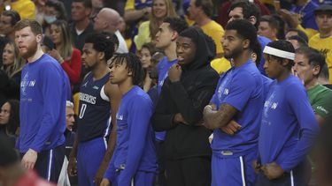 NBA impone 3ra multa a Mavericks por violar reglas de banca