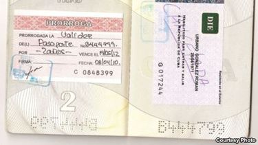 Pasaporte de Urbano González con habilitación cancelada.