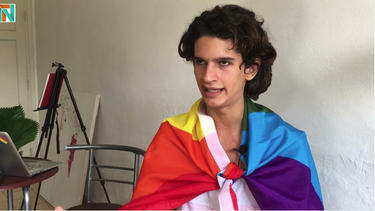 actor y activista cubano denuncia amenazas durante interrogatorio en la unidad policial del vedado