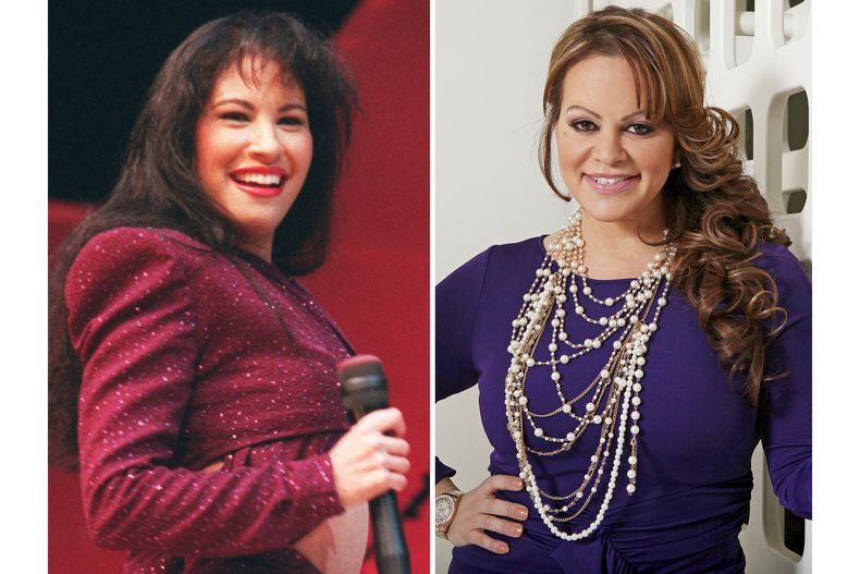 La cantante texana Selena Quintanilla aparece durante el Houston Livestock Show and Rodeo el 26 de febrero de 1995, a la izquierda, y la cantante estadounidense de origen mexicano Jenni Rivera posa durante una entrevista en Los Ángeles el 8 de marzo de 2012. (John Everett/Houston Chronicle via AP, izquierda, y Foto AP/Reed Saxon)