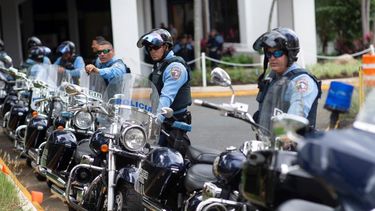 buscaran una solucion para insuficiencias de fondos en la policia