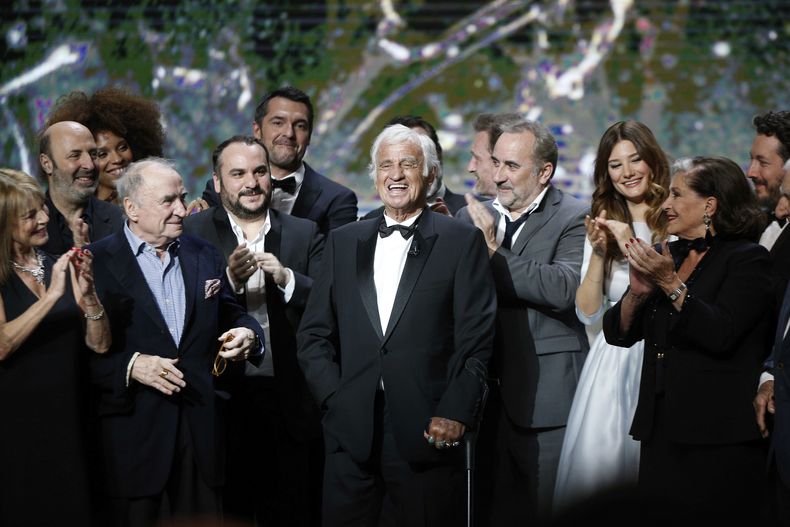 ESP-CIN JEAN-PAUL BELMONDO-DECESO