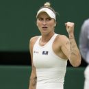 Marketa Vondrousova reacciona durante el duelo contra Elina Svitolina en las semifinales del torneo de Wimbledon, el jueves 13 de julio de 2023, en Londres. (AP Foto/Kin Cheung)