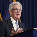 Funcionarios de Fed apoyan menores aumentos a tasas