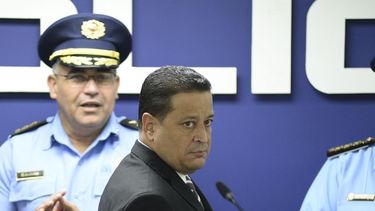 se ausentan mas de 400 policias por dia