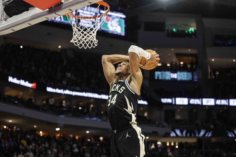 DEP-BAS CELTICS-BUCKS