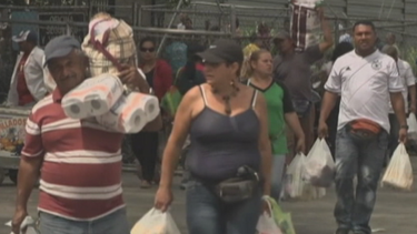 se agudiza la polemica en venezuela debido al decreto de emergencia economica presentado por maduro