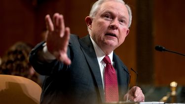 EEUU mantiene programa de apoyo a migrantes en tribunales