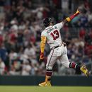 Acuña aporta todas las carreras de Bravos que vencen a Filis