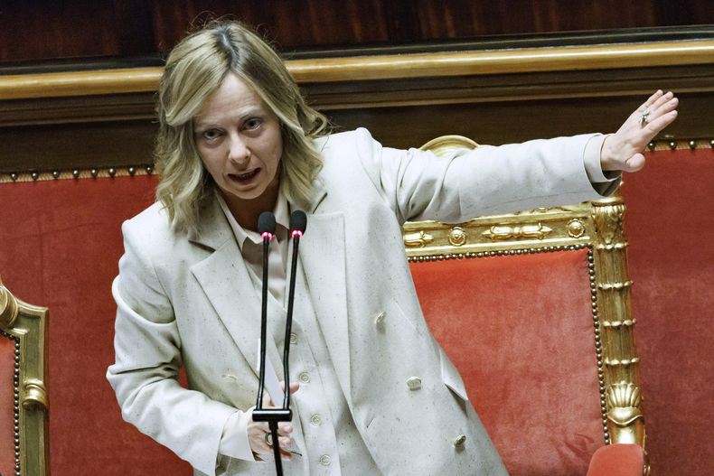 La primera ministra italiana Giorgia Meloni en el Senado en Roma, el 18 de diciembre del 2024. (Roberto Monaldo/LaPresse via AP)