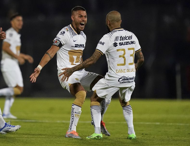 DEP-FUT MÉXICO PUMAS-ALVES
