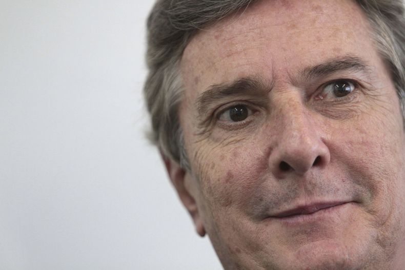 El expresidente brasileño Fernando Collor de Mello en una entrevista en Brasilia el 8 de julio del 2011. (AP foto/Eraldo Peres)