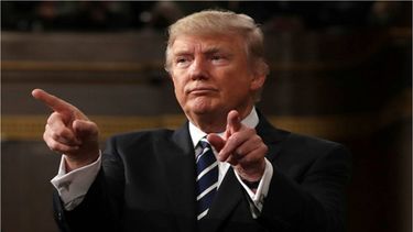 crece el repudio de trump por posible rescate para puerto rico