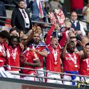 Forest logra ascenso a Liga Premier por 1ra vez desde 1999