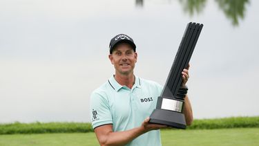 Stenson gana torneo de Golf en LIV y tiene millonario debut