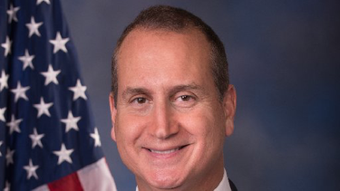mario diaz-balart mantiene su asiento en el congreso con amplia ventaja