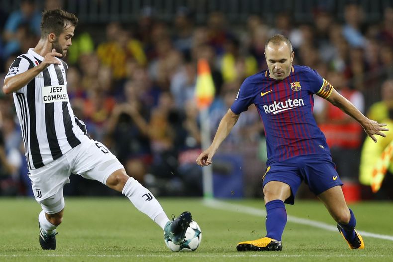 DEP-FUT_ESPAÑA-INIESTA-0.jpg