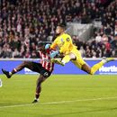 Toney le da triunfo a Brentford ante Brighton