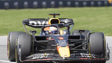 Verstappen resiste presión de Sainz y gana en Canadá