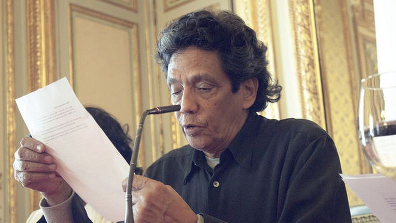 El CADAL elige a Reinaldo Escobar por "su trabajo comprometido con la verdad" pese a la censura.