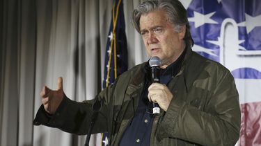 Bannon dejará Breitbart News tras distanciarse de Trump