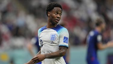 Sterling no estará en el Inglaterra-Senegal de octavos
