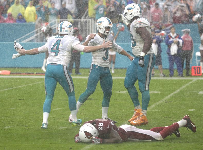 DEP-NFL_CARDINALS-DOLPHINS-0.jpg