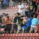 Primeros 10 detenidos por batalla campal en fútbol mexicano