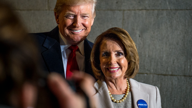 la dura carta de trump a pelosi por el shutdown: lamento informarle que su viaje ha sido postergado
