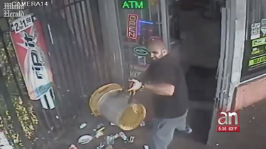 propietario de tienda en broward dispara con una ak-47 a un cliente